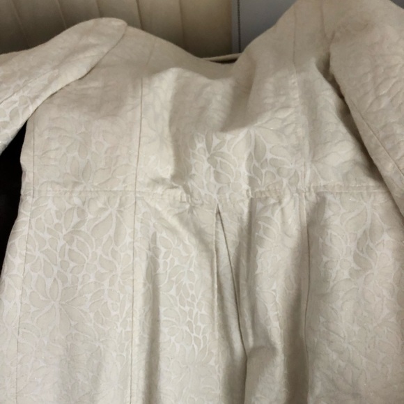 Atmosphere Beige Floral Patterned Jacket - Picture 4 of 5